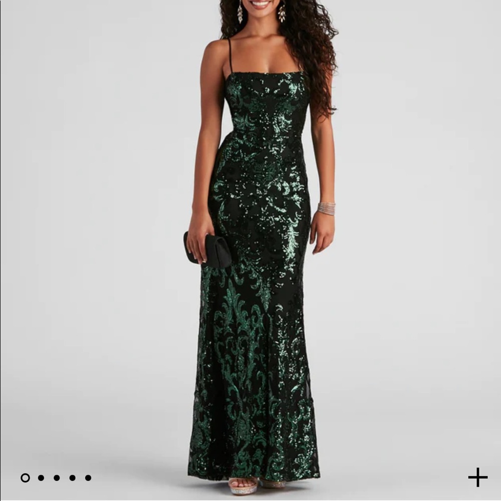 Windsor Candice Formal Sequin Tie Dress